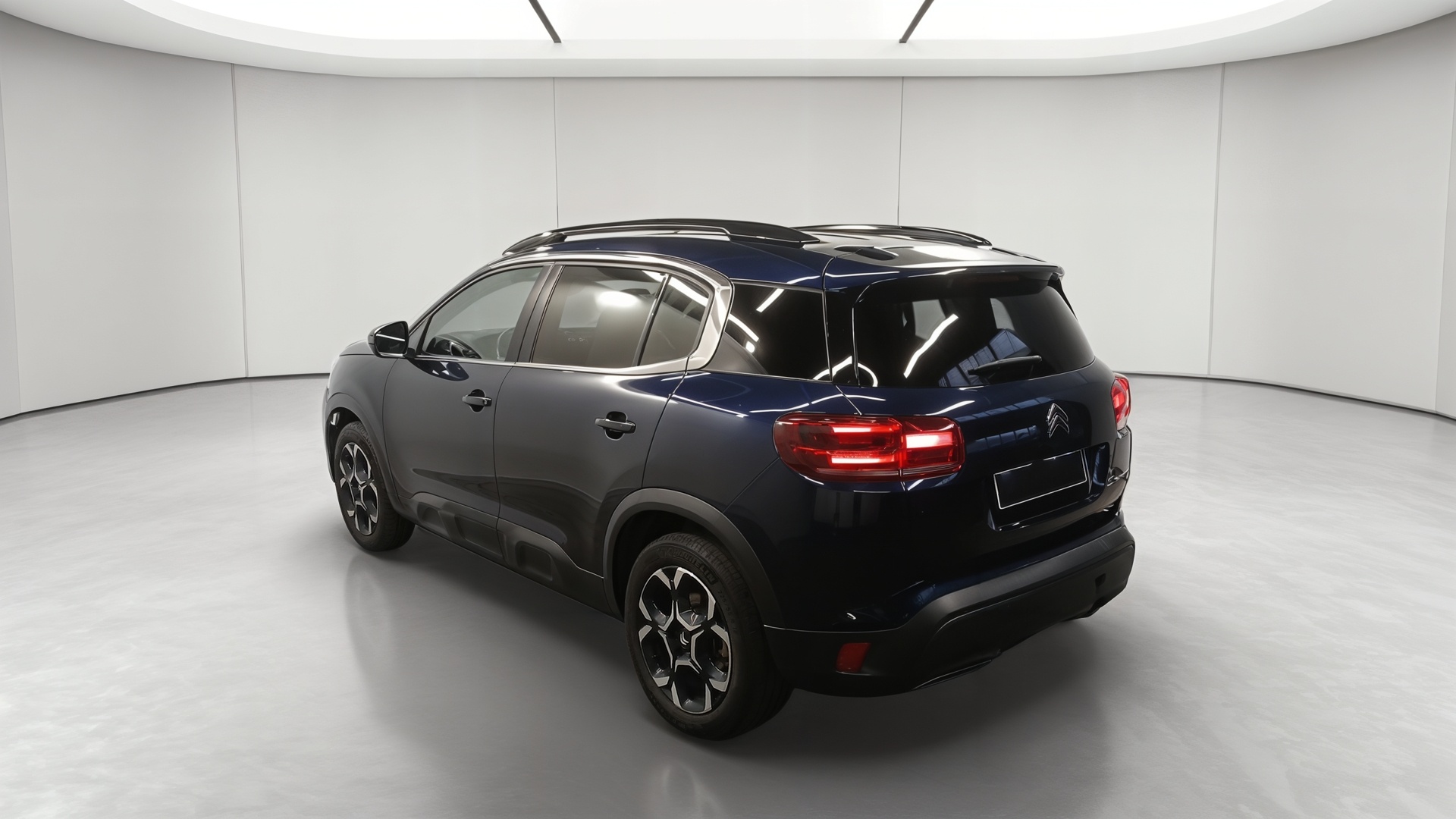 Photo 6 du véhicule CITROEN C5 AIRCROSS