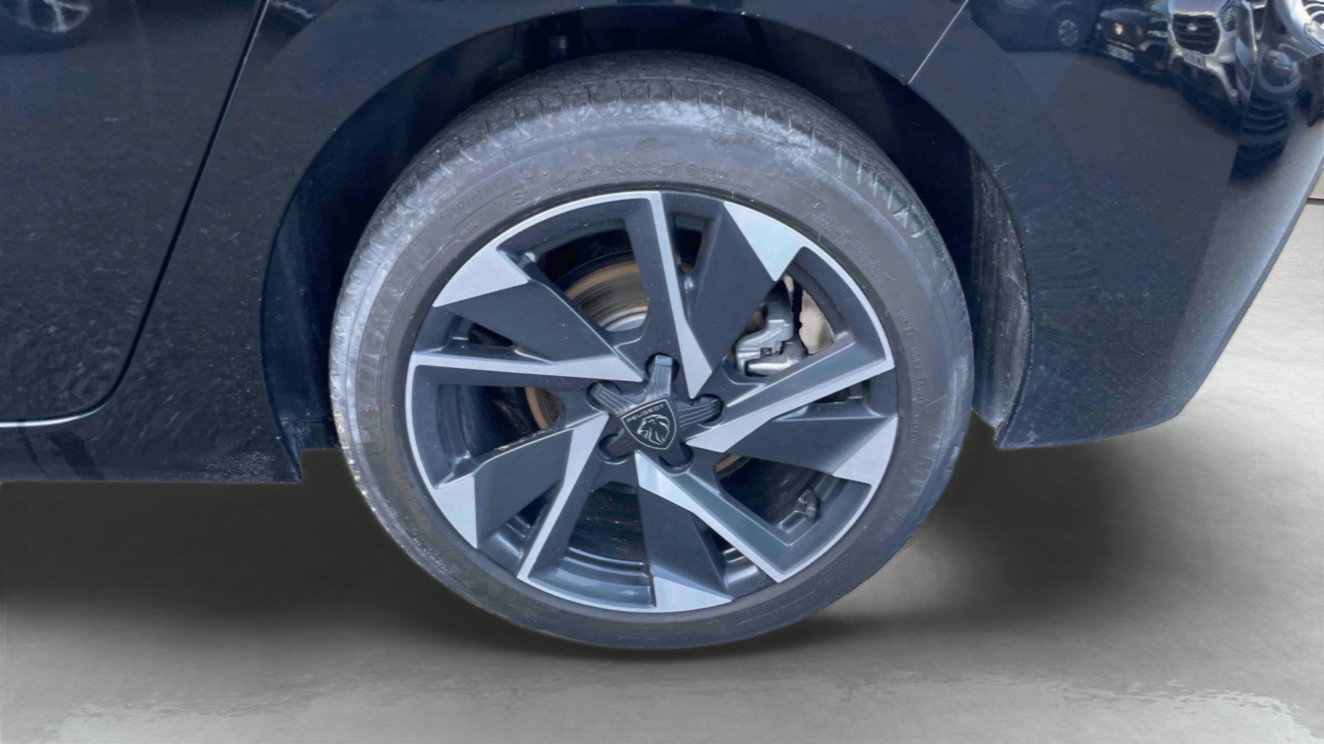 Photo 11 du véhicule PEUGEOT 308