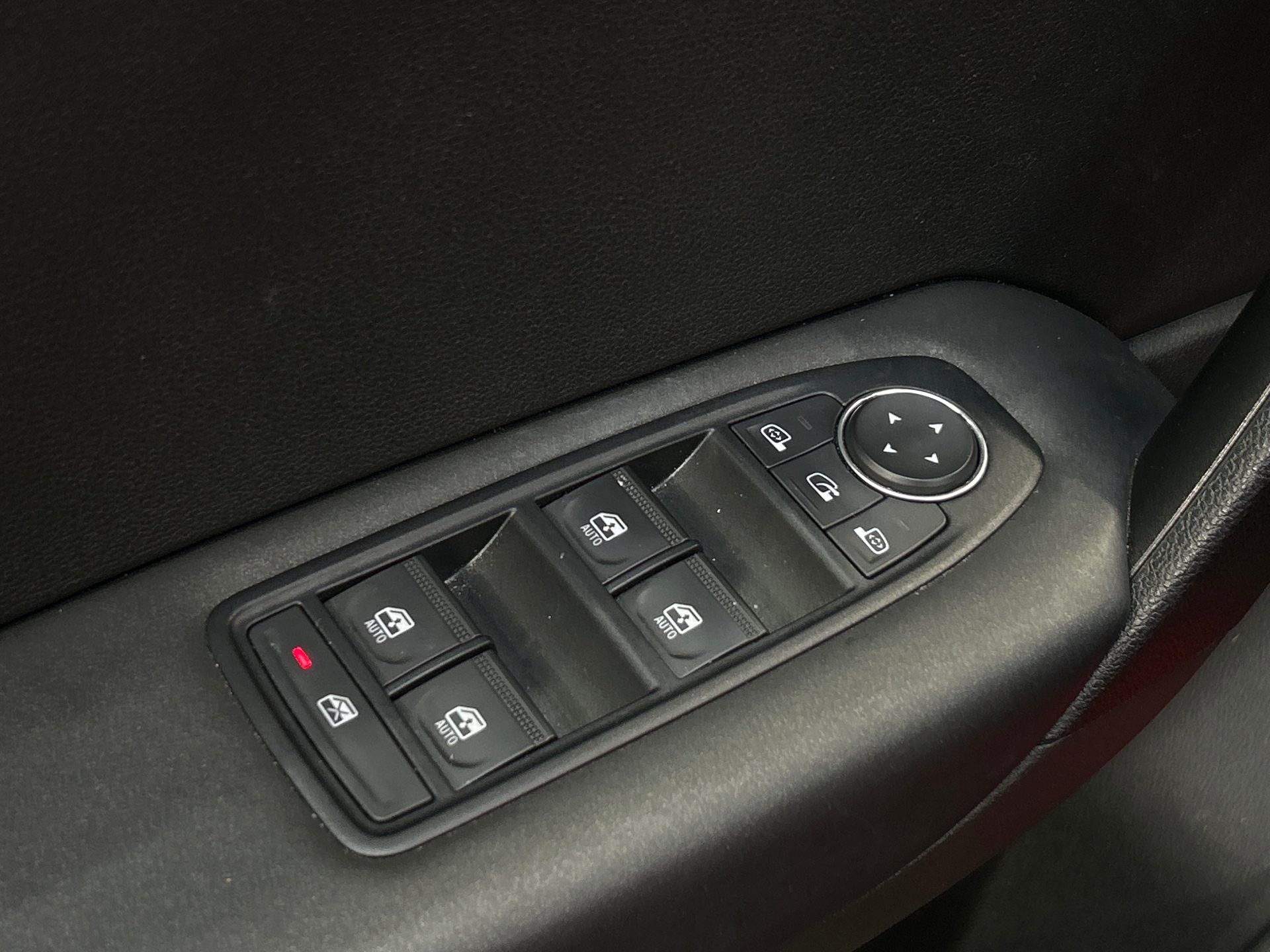 Photo 30 du véhicule RENAULT CAPTUR