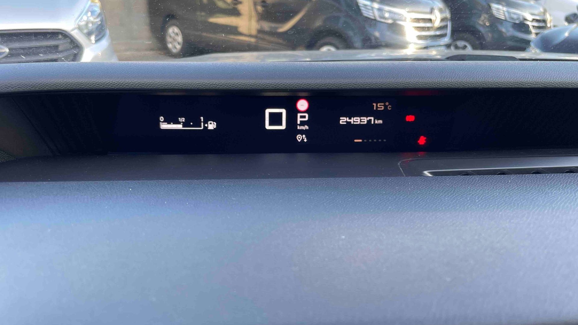 Photo 15 du véhicule CITROEN C3 AIRCROSS