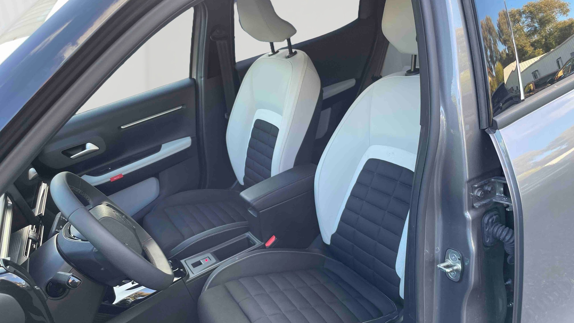 Photo 9 du véhicule CITROEN C3 AIRCROSS