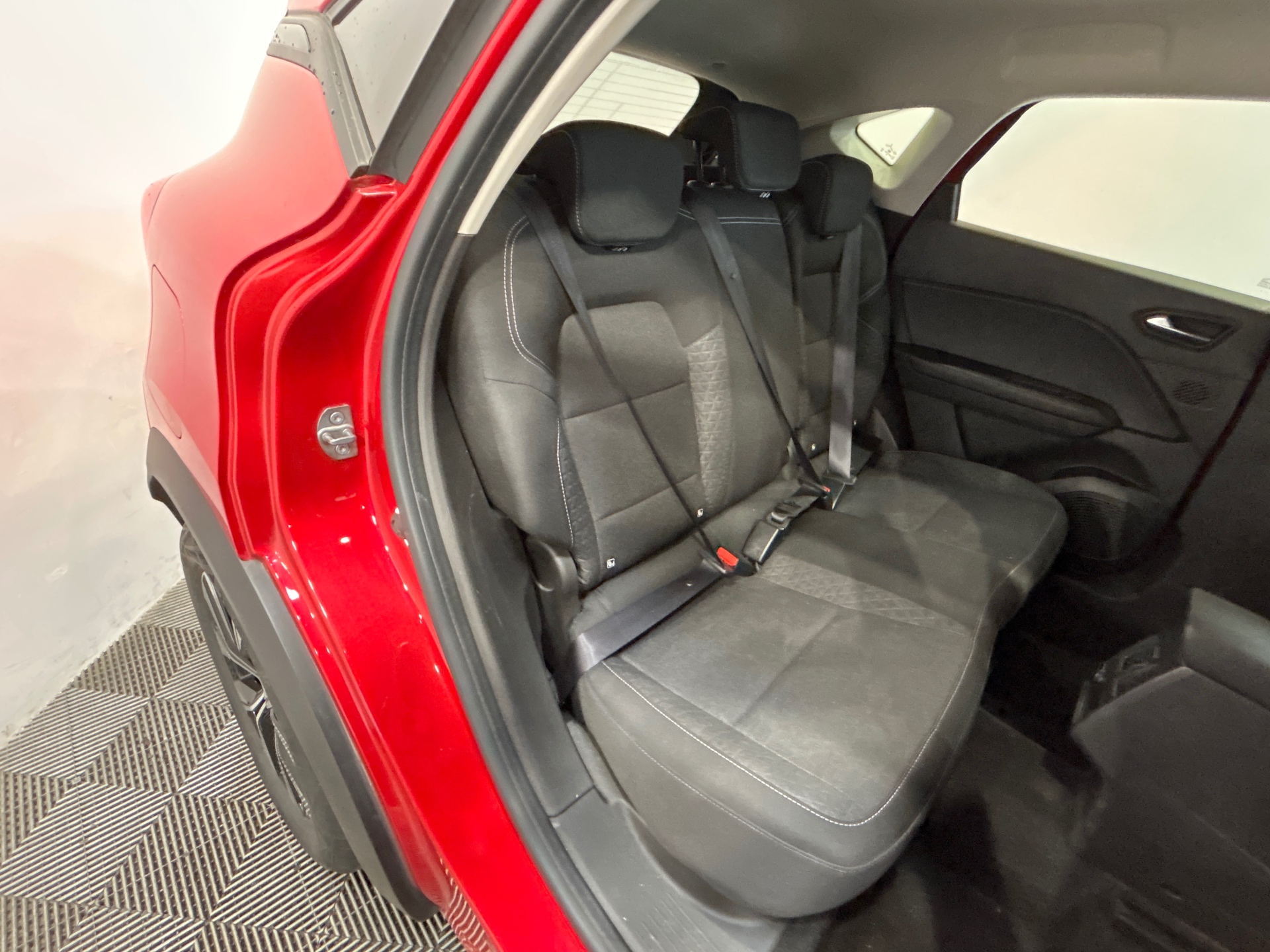 Photo 34 du véhicule RENAULT CAPTUR
