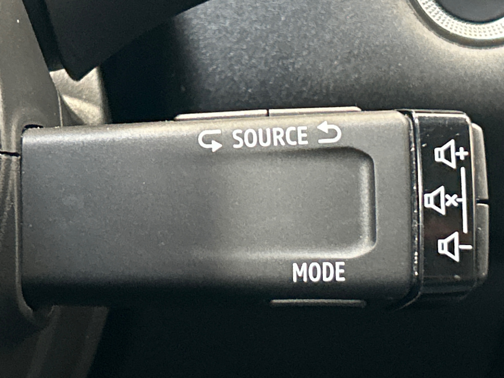 Photo 27 du véhicule RENAULT CAPTUR