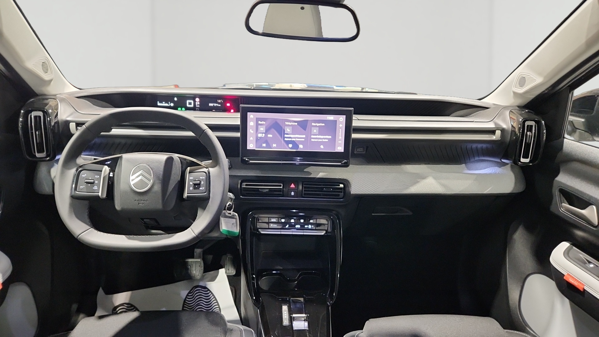 Photo 9 du véhicule CITROEN C3 AIRCROSS