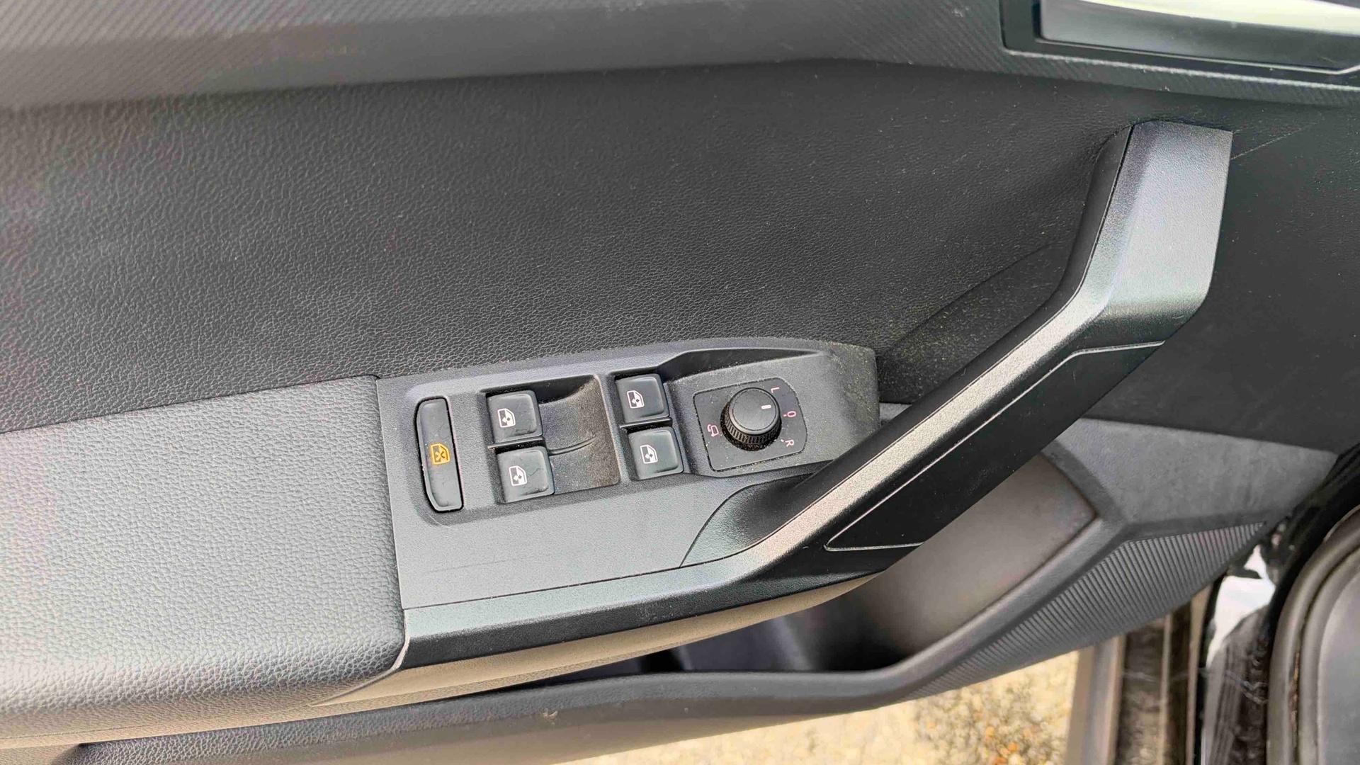 Photo 22 du véhicule SEAT ARONA