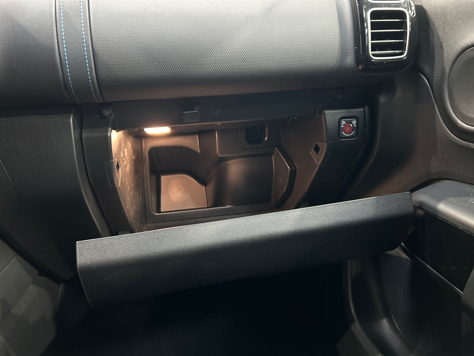 Photo 24 du véhicule CITROEN C5 AIRCROSS