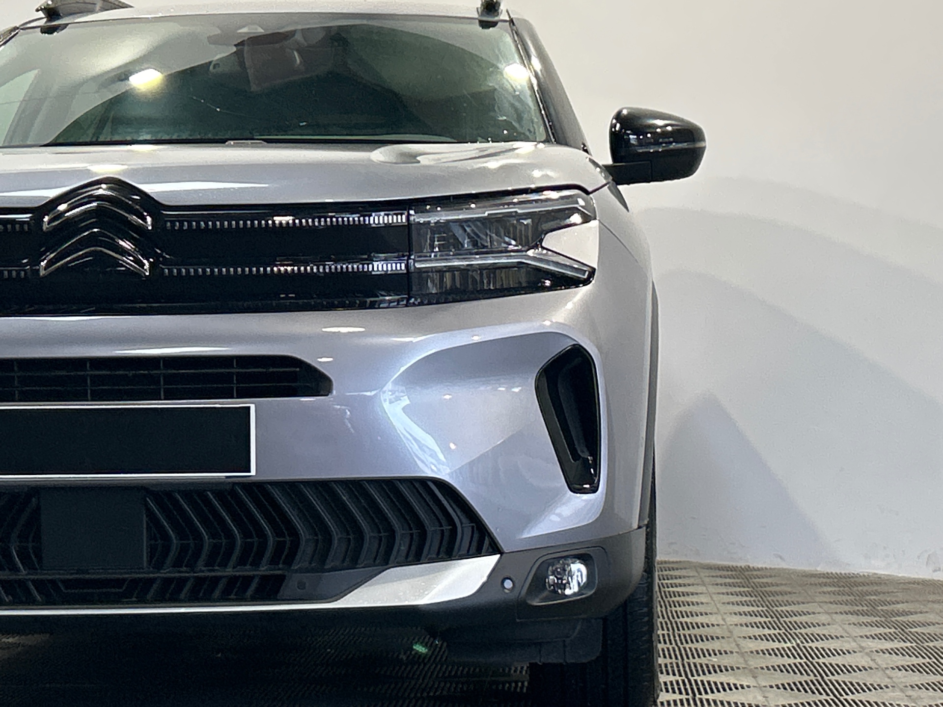 Photo 6 du véhicule CITROEN C5 AIRCROSS