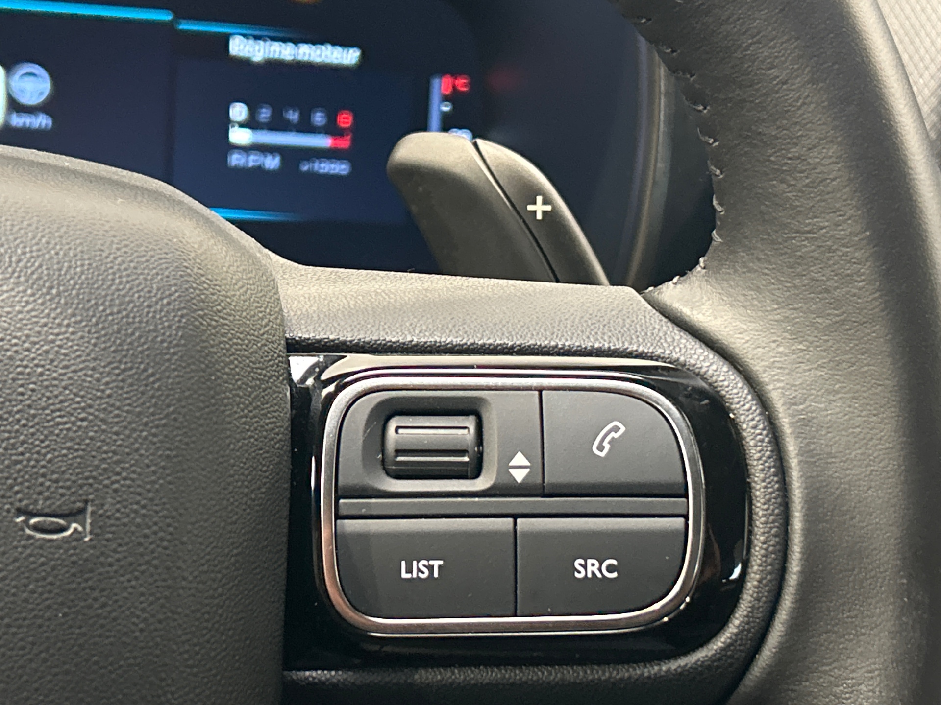 Photo 26 du véhicule CITROEN C5 AIRCROSS