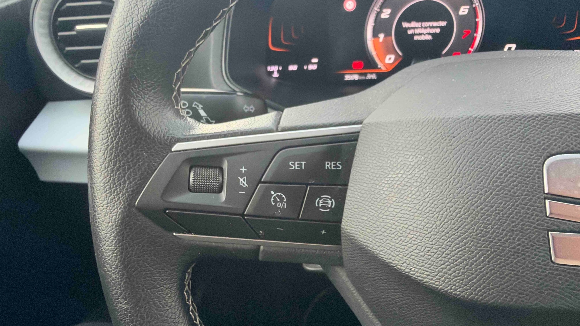Photo 19 du véhicule SEAT ARONA