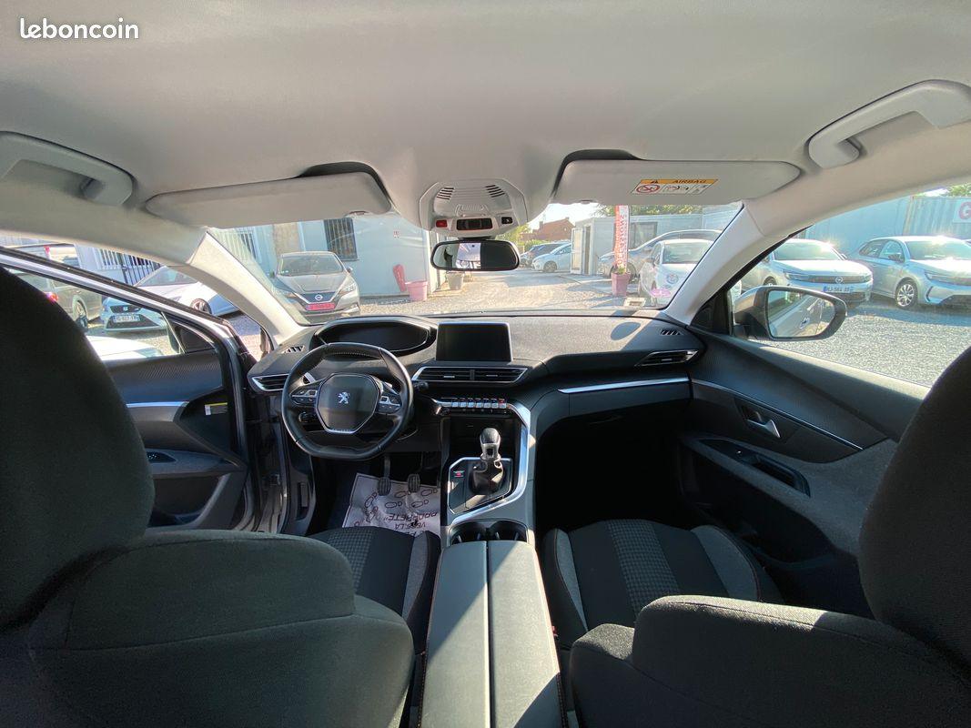 PEUGEOT 5008 PURETECH 130CH S&S BVM6 ACCES