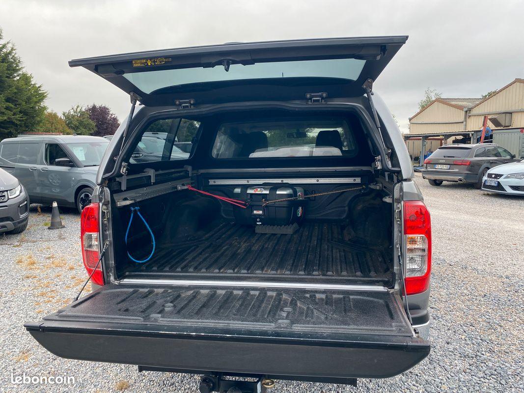 NISSAN NAVARA 2.3 DCI 160 KING CAB ACENTA