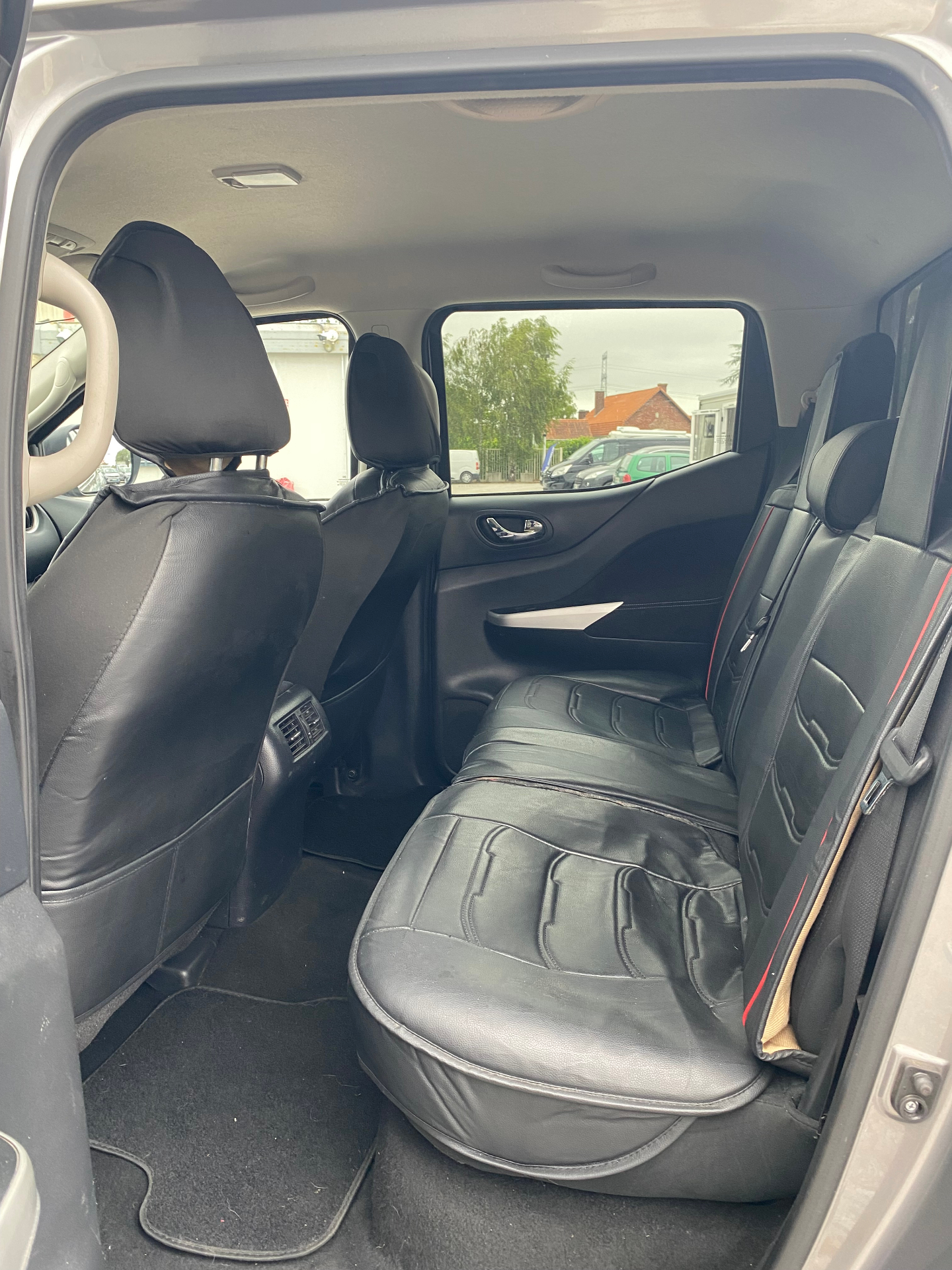 NISSAN NAVARA 2.3 DCI 160 KING CAB ACENTA