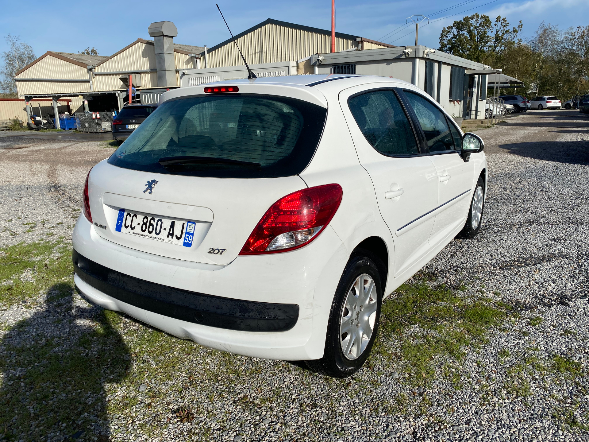 PEUGEOT 207 BUSINESS 1.6 HDI 92CH FAP BUSINESS PACK