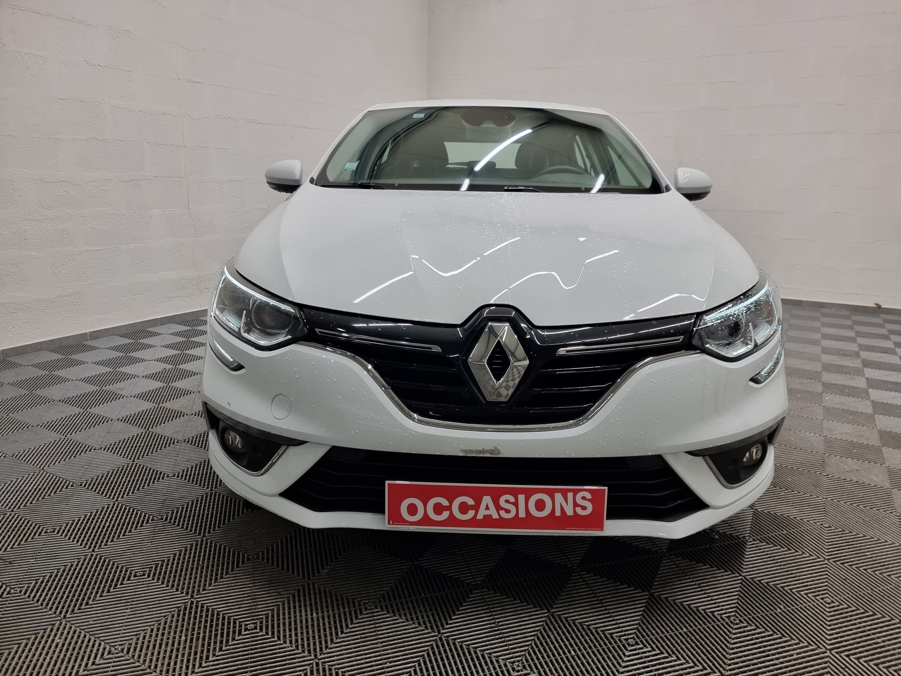 RENAULT MEGANE IV BERLINE BUSINESS