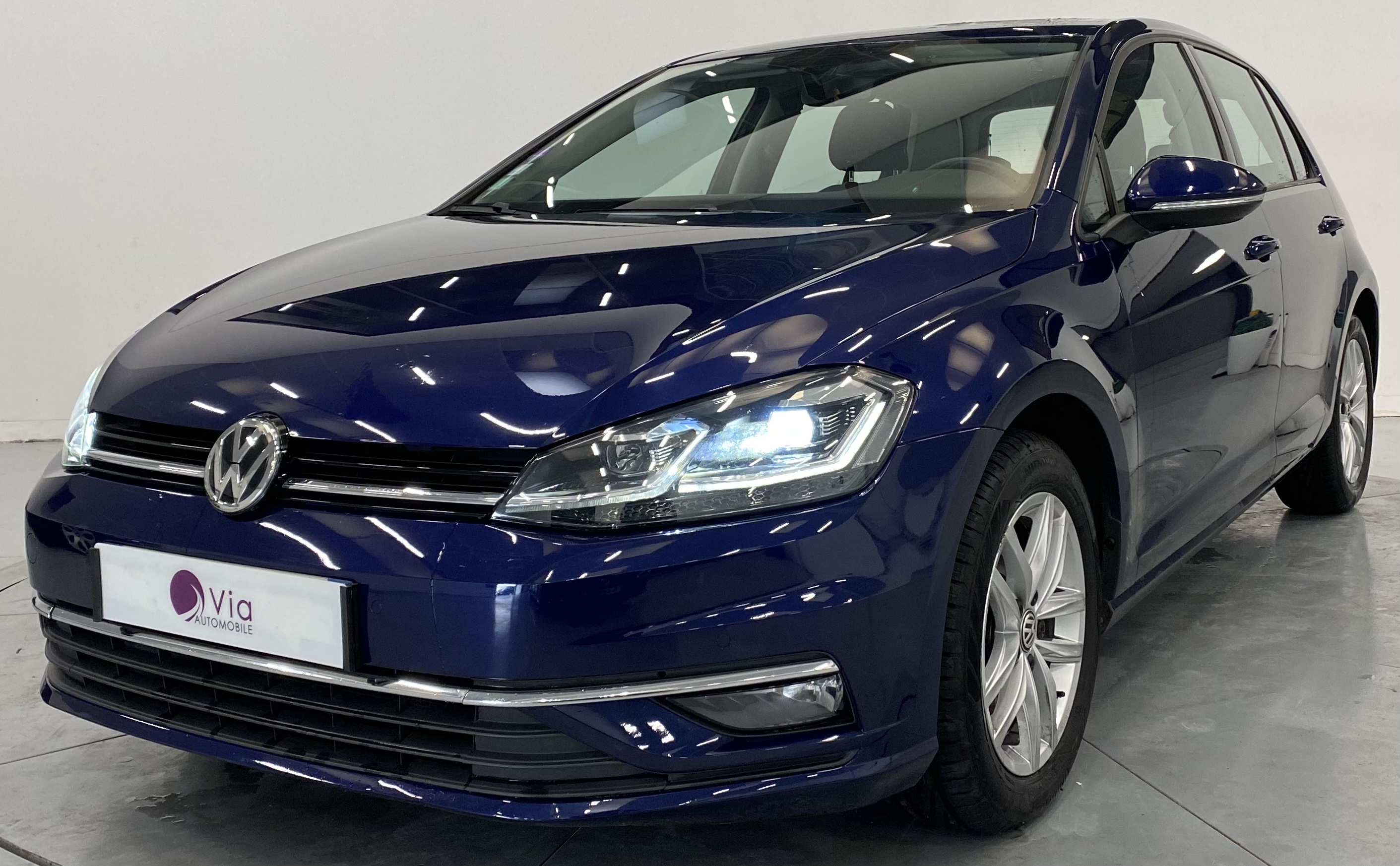 Acheter une voiture d'occasion - Via Automobile