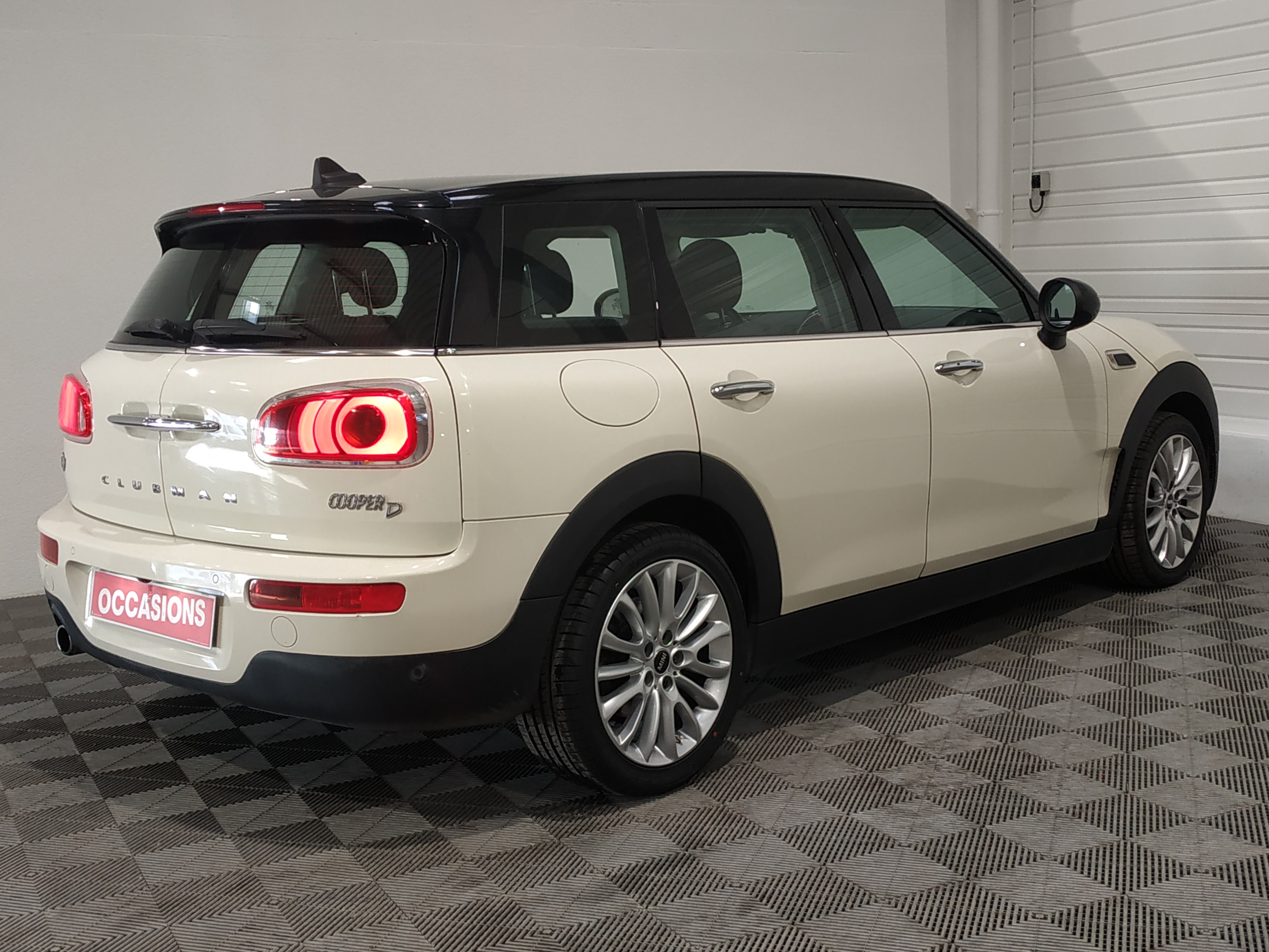 Barres De Toit Pour Mini Clubman F54 2016-2024 – Aluminium Noir – 2 Barres